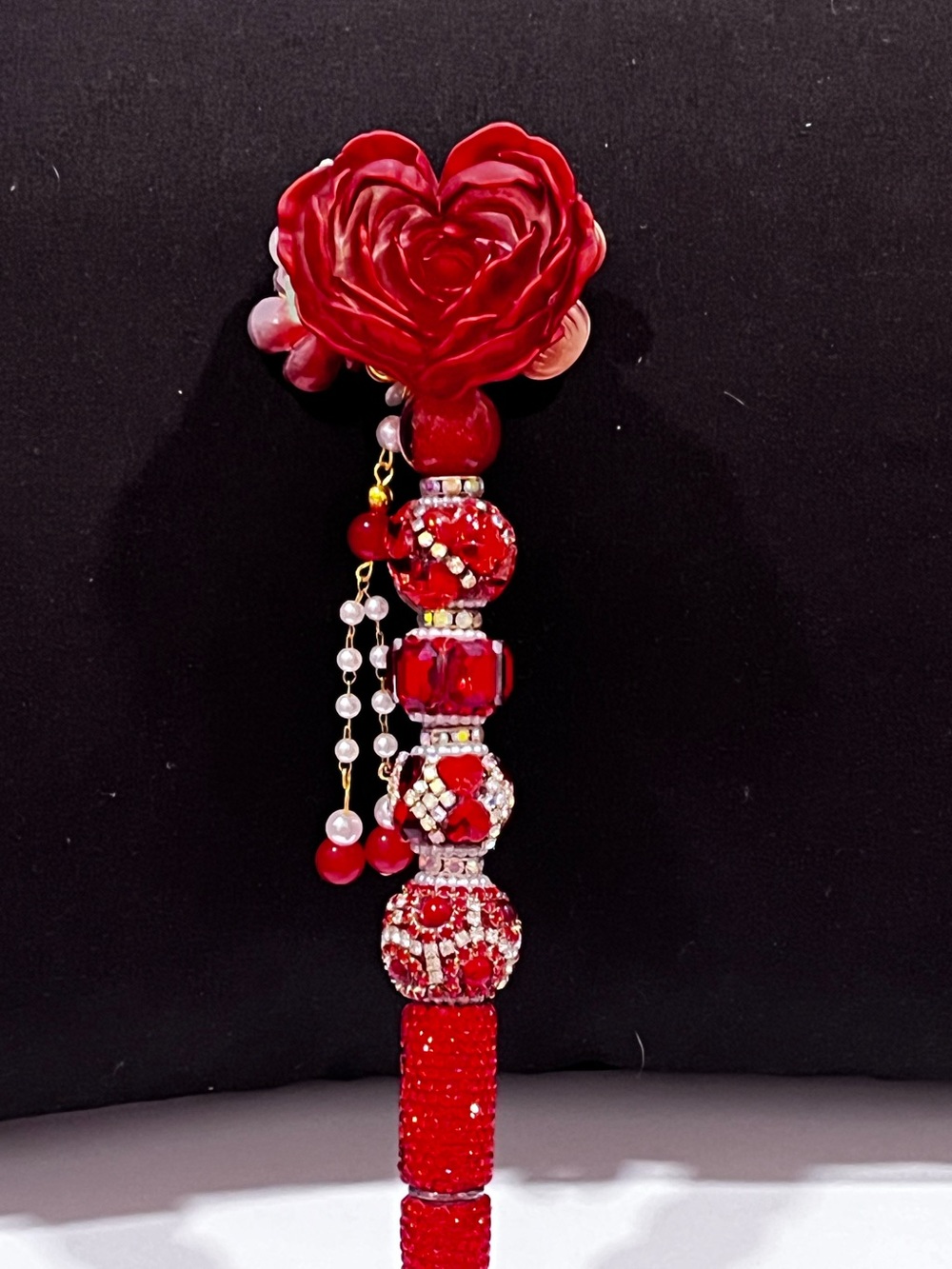 Red rose ultra fancy focal beaded pen